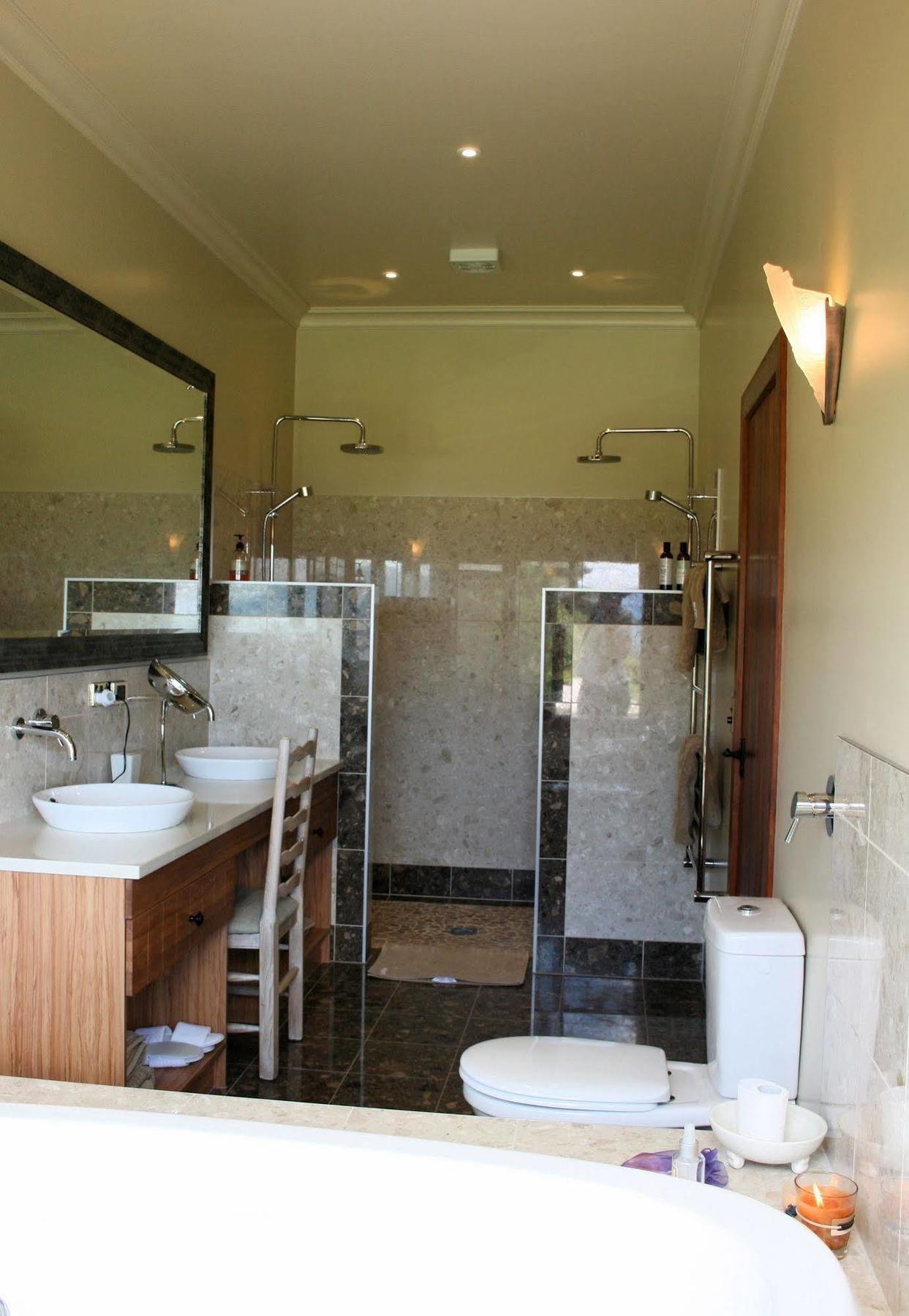 Tauhara Sunrise Lodge Lago Lago Taupo Exterior foto