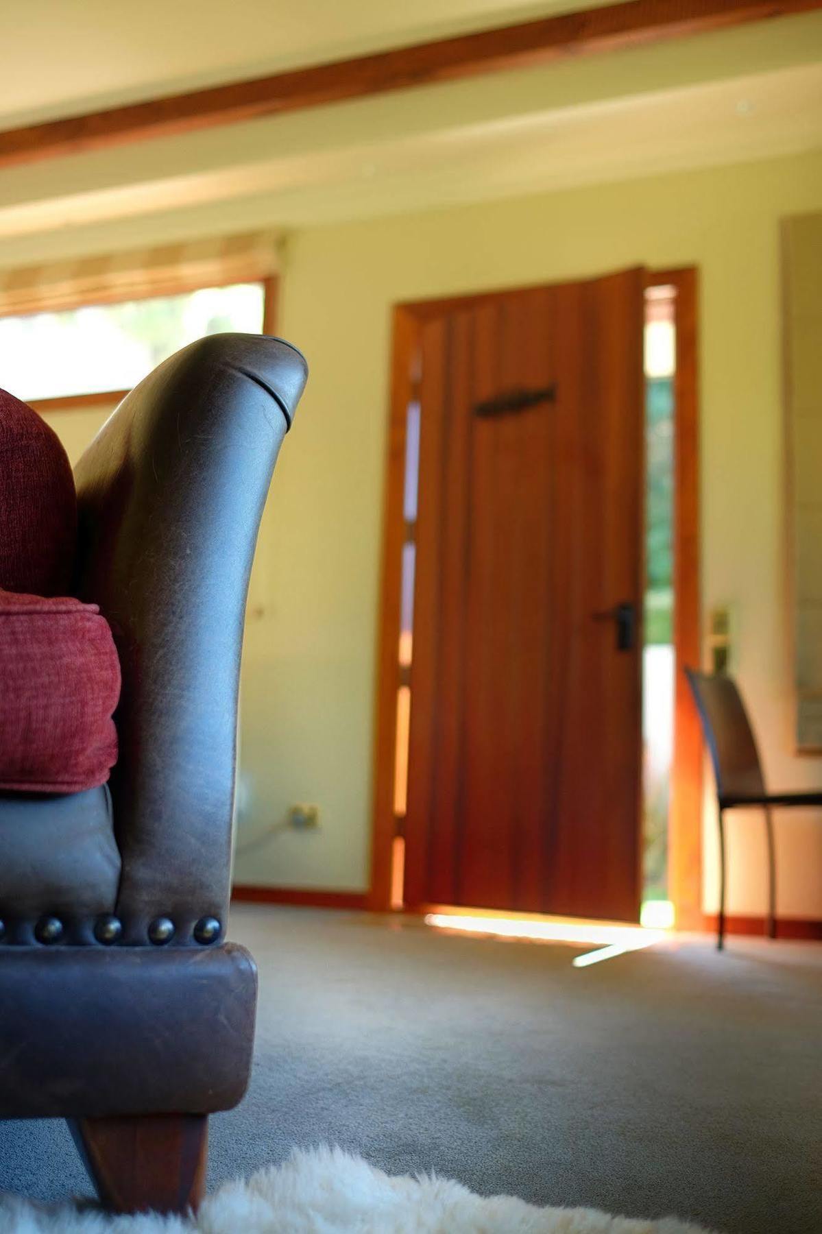 Tauhara Sunrise Lodge Lago Lago Taupo Exterior foto